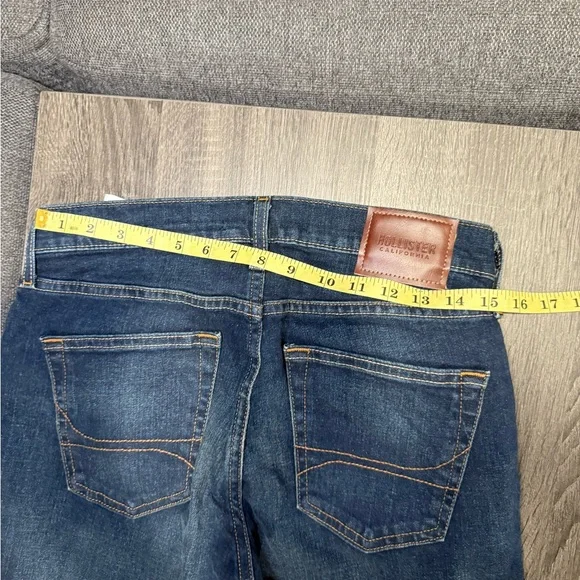 Hollister Men's Dark Blue Straight Jeans - Picture 9 of 12